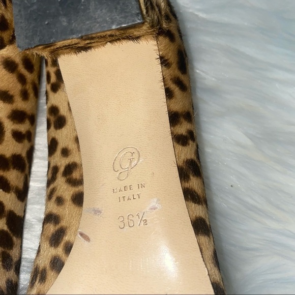 M. Gemi Block Heel Leopard‎ Pumps - Picture 12 of 15